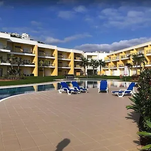 Apartment Spacieux Logis Des Fees De La Marina En Rez-de-chaussee De Chaussee, Albufeira